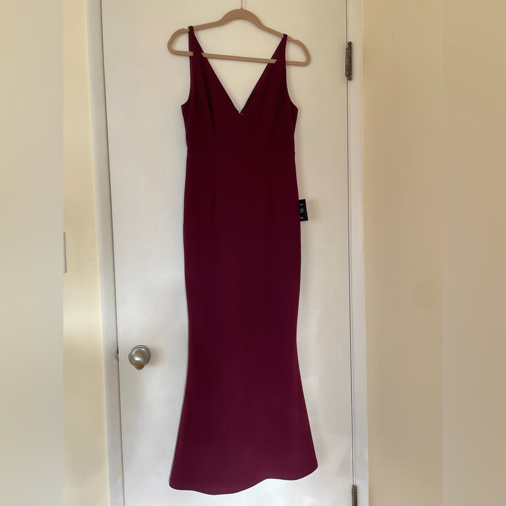 Lulu burgundy maxi mermaid dress
